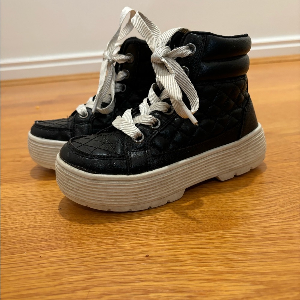 Girls Sketches Shoes size 11